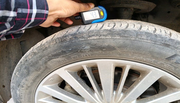 2023 Honda City 1.5L I-VTEC V MT 5TH GEN, Petrol, Manual, 12,471 km, tyre