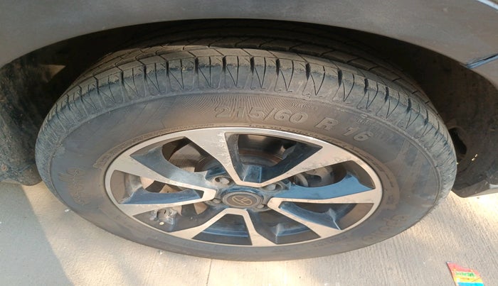 2021 Tata NEXON XZA PLUS PETROL, Petrol, Automatic, 72,989 km, tyre