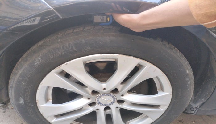 2011 Mercedes Benz E Class E 350 AVANTGARDE PETROL, Petrol, Automatic, 78,784 km, tyre