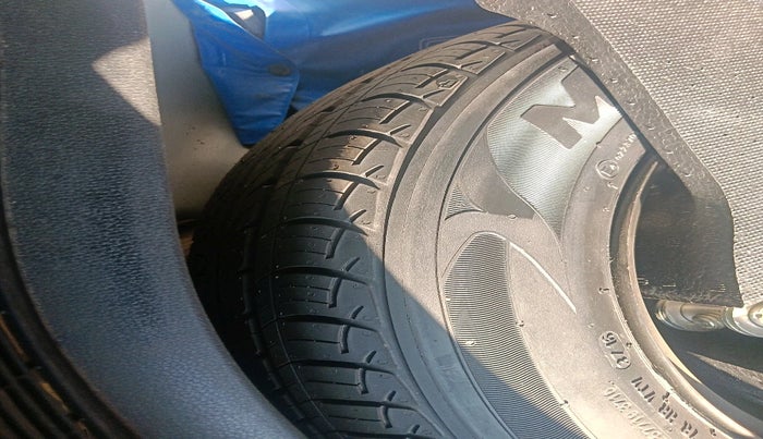 2016 Honda Jazz 1.2L I-VTEC V AT, Petrol, Automatic, 23,591 km, tyre