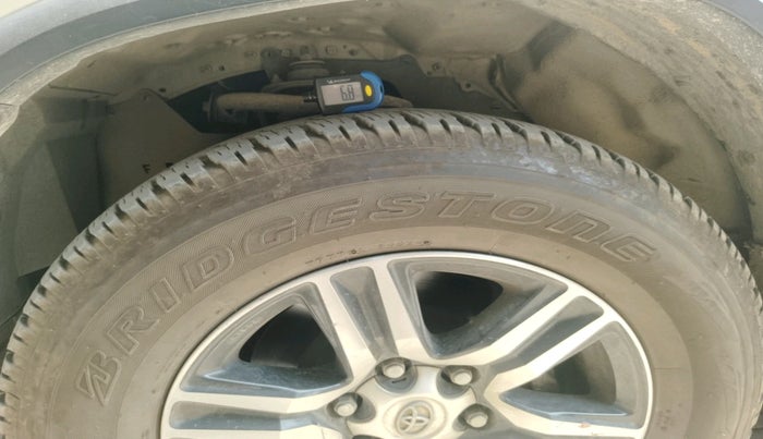 2018 Toyota Fortuner 2.8 4X2 AT, Diesel, Automatic, 62,070 km, tyre