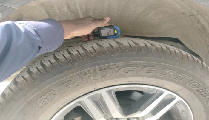 2018 Toyota Fortuner 2.8 4X2 AT, Diesel, Automatic, 62,070 km, tyre