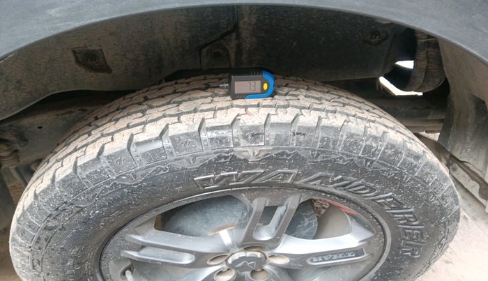 2023 Mahindra Thar LX P 2WD AT HT, Petrol, Automatic, 7,857 km, tyre