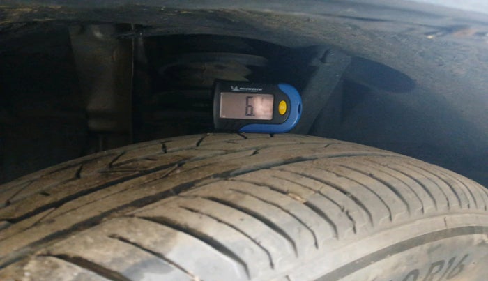 2021 Nissan MAGNITE XL, Petrol, Manual, 1,85,051 km, tyre