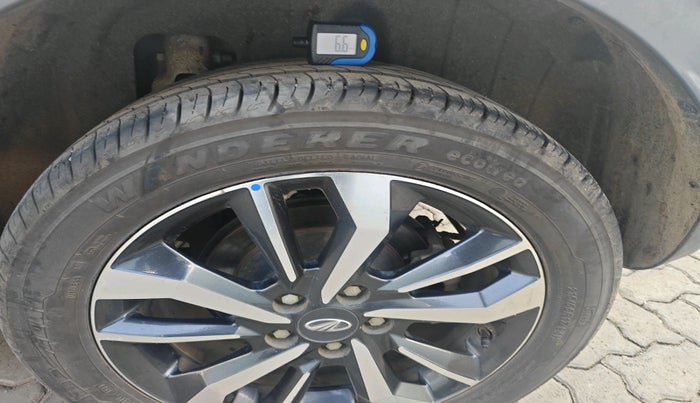 2021 Mahindra XUV300 W8 (O) 1.2 PETROL, Petrol, Manual, 76,808 km, tyre