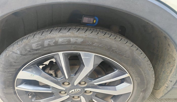 2021 Mahindra XUV300 W8 (O) 1.2 PETROL, Petrol, Manual, 76,808 km, tyre