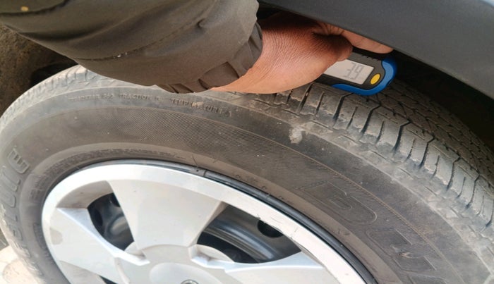 2021 Mahindra XUV500 W7, Diesel, Manual, 47,041 km, tyre