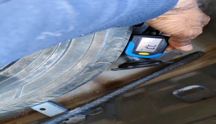 2015 Hyundai Grand i10 SPORTZ 1.1 CRDI, Diesel, Manual, 95,550 km, tyre