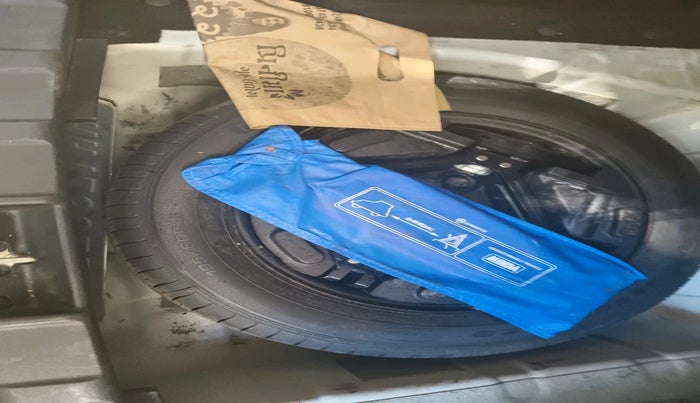 2020 Tata NEXON XZA PLUS SUNROOF DIESEL, Diesel, Automatic, 67,188 km, tyre