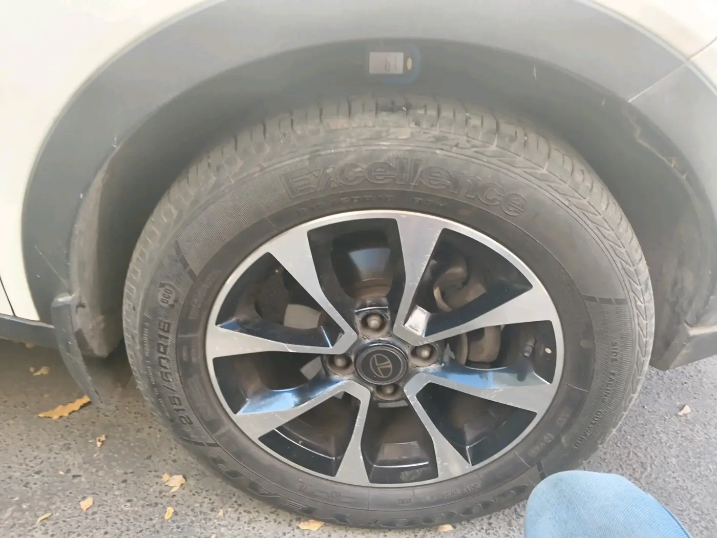 2020 Tata NEXON XZA PLUS SUNROOF DIESEL, Diesel, Automatic, 67,188 km, tyre