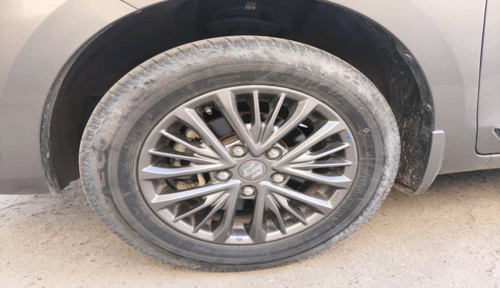 2021 Maruti Ertiga ZXI+ SHVS, Petrol, Manual, 43,605 km, tyre