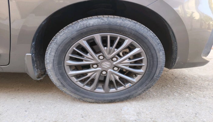 2021 Maruti Ertiga ZXI+ SHVS, Petrol, Manual, 43,605 km, tyre