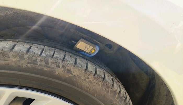 2025 Toyota RUMION S CNG , Petrol, Manual, 12,527 km, tyre