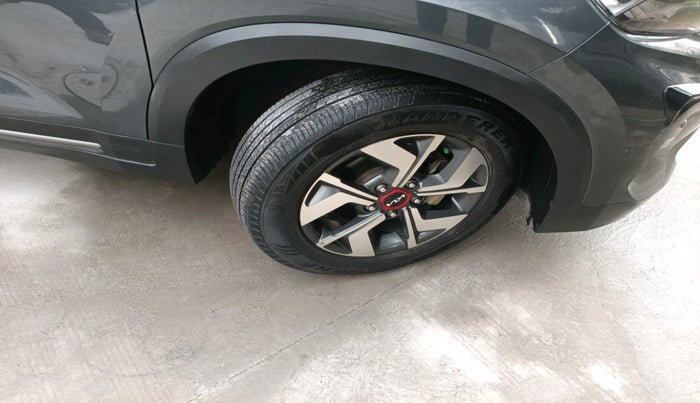 2020 KIA SONET HTX 1.0 IMT, Petrol, Manual, 38,627 km, tyre