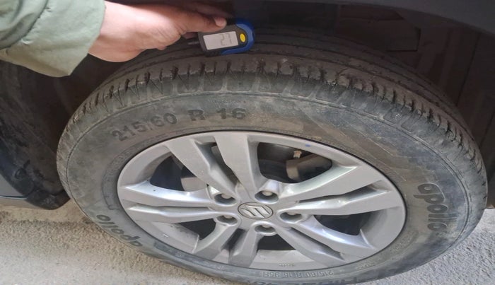 2016 Maruti Vitara Brezza ZDI PLUS DUAL TONE, Diesel, Manual, 48,648 km, tyre