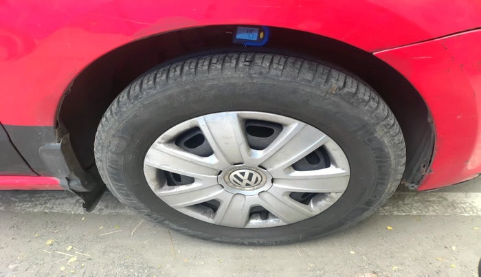 2011 Volkswagen Polo TRENDLINE 1.2L DIESEL, Diesel, Manual, 1,17,914 km, tyre