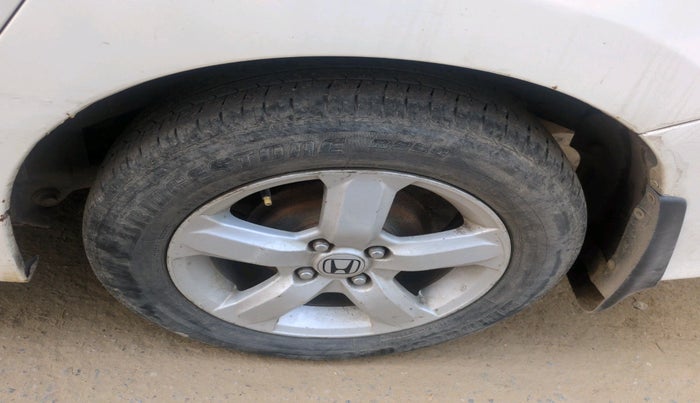 2012 Honda City 1.5L I-VTEC S MT, Petrol, Manual, 1,68,414 km, tyre