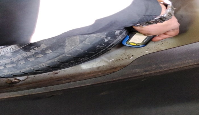 2015 Maruti Swift Dzire VXI, Petrol, Manual, 1,50,643 km, tyre