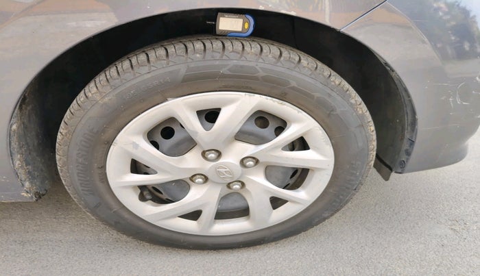 2018 Hyundai Grand i10 SPORTZ 1.2 KAPPA VTVT, Petrol, Manual, 22,992 km, tyre