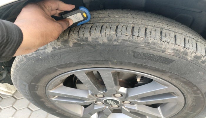 2015 Landrover Freelander 2.0 SE, Diesel, Automatic, 99,625 km, tyre