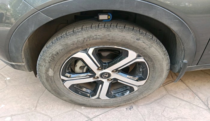 2021 Tata NEXON XZ PLUS PETROL, Petrol, Manual, 24,878 km, tyre