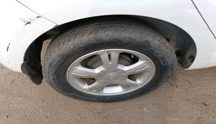 2011 Hyundai i20 SPORTZ 1.2, Petrol, Manual, 59,774 km, tyre