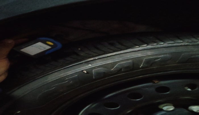 2024 Mahindra XUV 3XO MX1 1.2 L TCMPFi, Petrol, Manual, 2,536 km, tyre