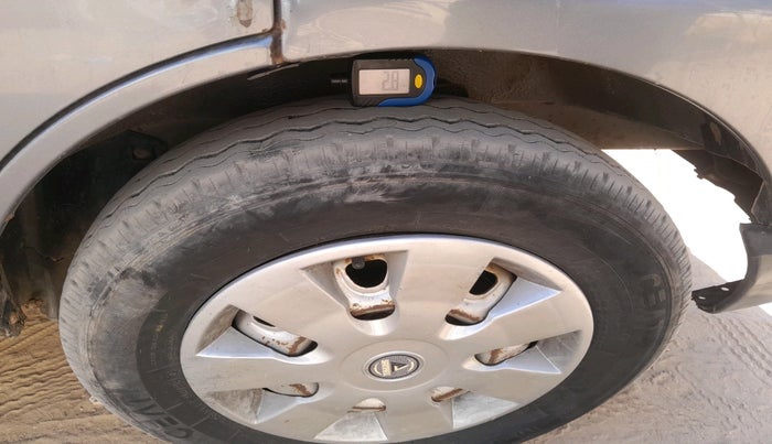 2018 Maruti Eeco 5 STR WITH A/C+HTR, Petrol, Manual, 1,53,600 km, tyre