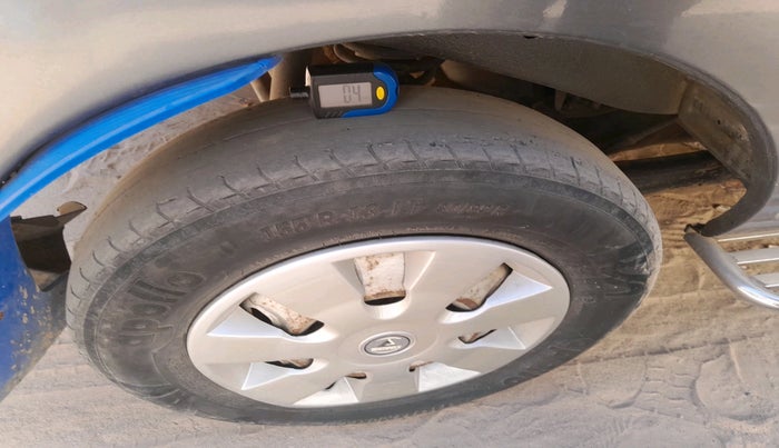 2018 Maruti Eeco 5 STR WITH A/C+HTR, Petrol, Manual, 1,53,600 km, tyre