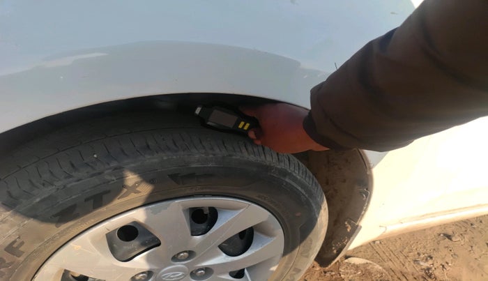 2017 Hyundai Elite i20 MAGNA EXECUTIVE 1.2, Petrol, Manual, 1,40,254 km, tyre