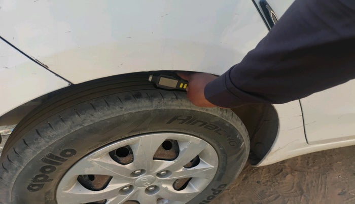 2017 Hyundai Elite i20 MAGNA EXECUTIVE 1.2, Petrol, Manual, 1,40,254 km, tyre