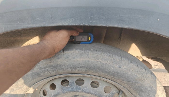 2021 Renault Kwid RXT 0.8, Petrol, Manual, 49,694 km, tyre