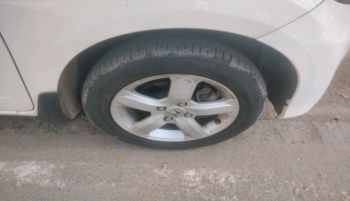 2012 Honda Jazz 1.2 L I-VTEC SELECT, Petrol, Manual, 46,109 km, tyre