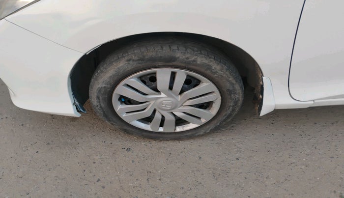 2015 Honda City 1.5L I-DTEC SV, Diesel, Manual, 99,371 km, tyre