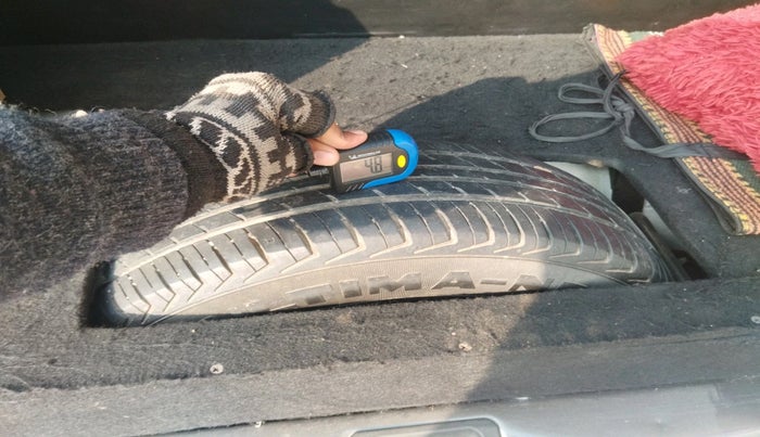 2022 Maruti New Wagon-R LXI CNG 1.0, Petrol, Manual, 79,496 km, tyre