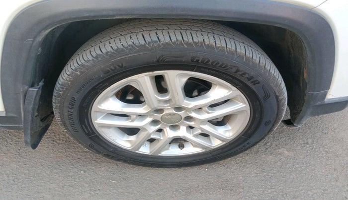 2018 Jeep Compass LIMITED 2.0 DIESEL, Diesel, Manual, 1,36,198 km, tyre