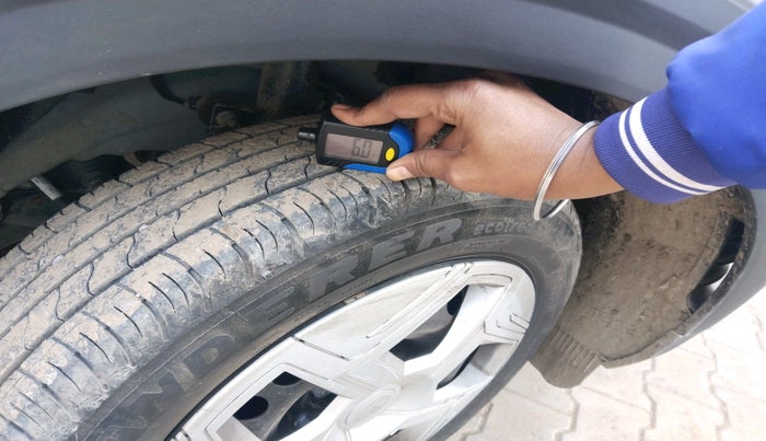 2025 Tata NEXON Smart Plus S 1.2 iCNG, Petrol, Manual, 5,094 km, tyre