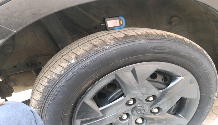 2024 Hyundai VENUE SX 1.2 PETROL, Petrol, Manual, 14,034 km, tyre