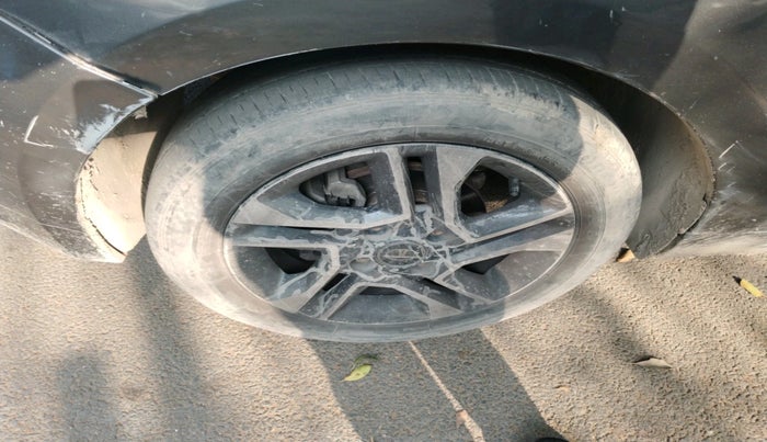 2021 Tata TIGOR XZ PLUS PETROL, Petrol, Manual, 40,242 km, tyre