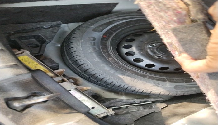 2021 Tata TIGOR XZ PLUS PETROL, Petrol, Manual, 40,242 km, tyre