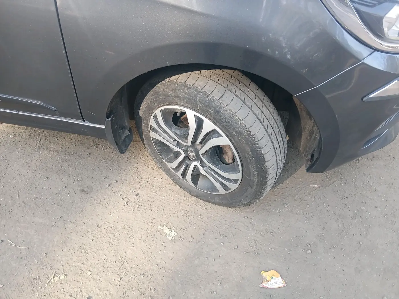 2022 Tata TIGOR XZ PLUS CNG, CNG, Manual, 70,267 km, tyre