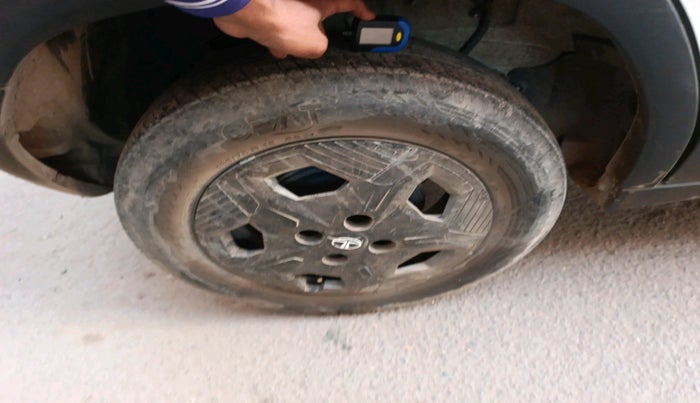 2024 Tata PUNCH EV ADVENTURE 3.3, Electric, Automatic, 29,875 km, tyre