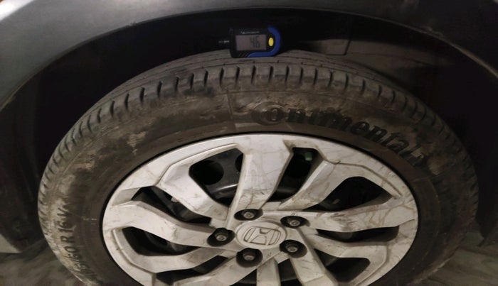 2017 Honda BR-V 1.5L I-VTEC S, Petrol, Manual, 1,04,545 km, tyre