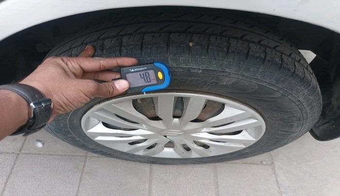 2018 Maruti Dzire VDI, Diesel, Manual, 1,04,257 km, tyre