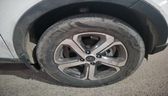 2021 Tata NEXON XZ PLUS PETROL SUNROOF, Petrol, Manual, 74,610 km, tyre