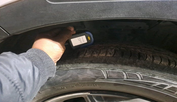 2019 Hyundai VENUE SX 1.4 CRDI, Diesel, Manual, 92,769 km, tyre