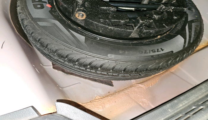 2019 Volkswagen Ameo HIGHLINE PLUS 1.5L AT 16 ALLOY, Diesel, Automatic, 52,916 km, tyre