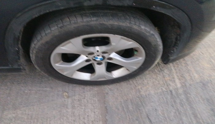 2011 BMW X1 sDrive20d, Diesel, Automatic, 1,68,669 km, tyre