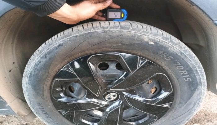 2022 Tata PUNCH ADVENTURE MT, Petrol, Manual, 44,029 km, tyre