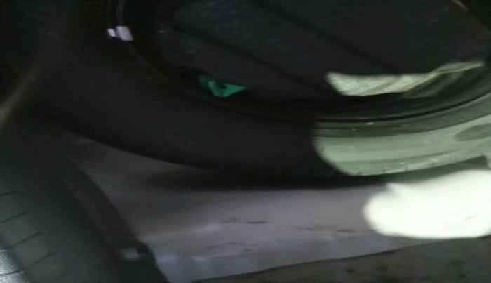 2019 Hyundai Elite i20 MAGNA PLUS 1.2, Petrol, Manual, 72,628 km, tyre